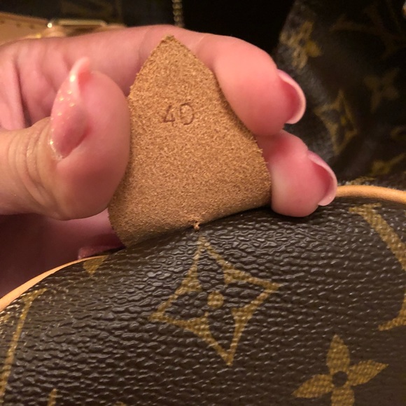 Louis Vuitton Speedy 40 - Picture 8 of 8